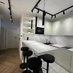 Apartment Rainbow Old Town *