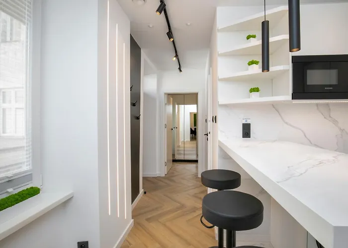 Rainbow Old Town * Krakau